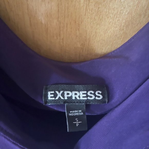 Express - purple cold shoulder top - Size S - Picture 3 of 4
